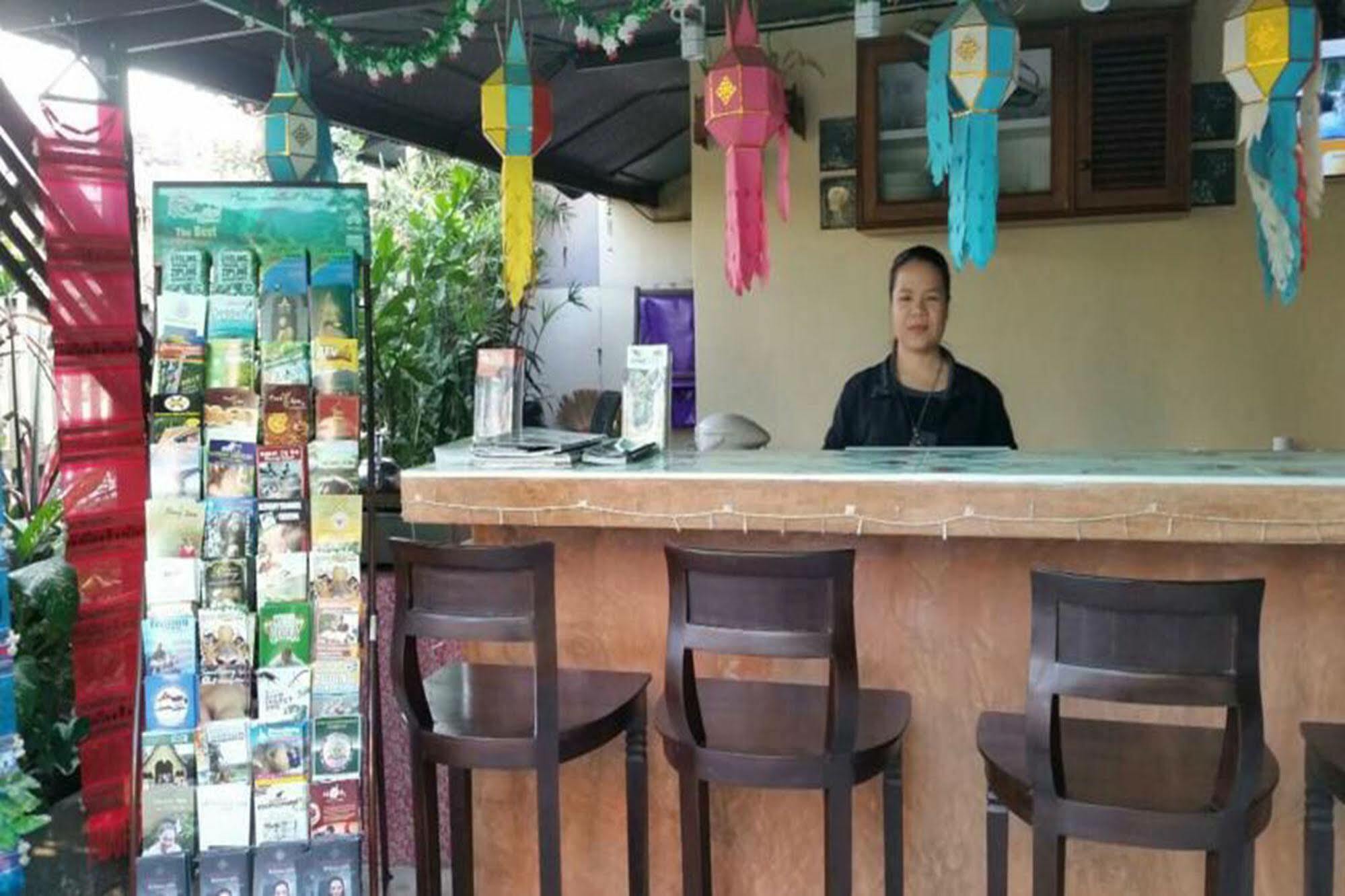 思锐弯住宿加早餐旅馆 清邁 外观 照片